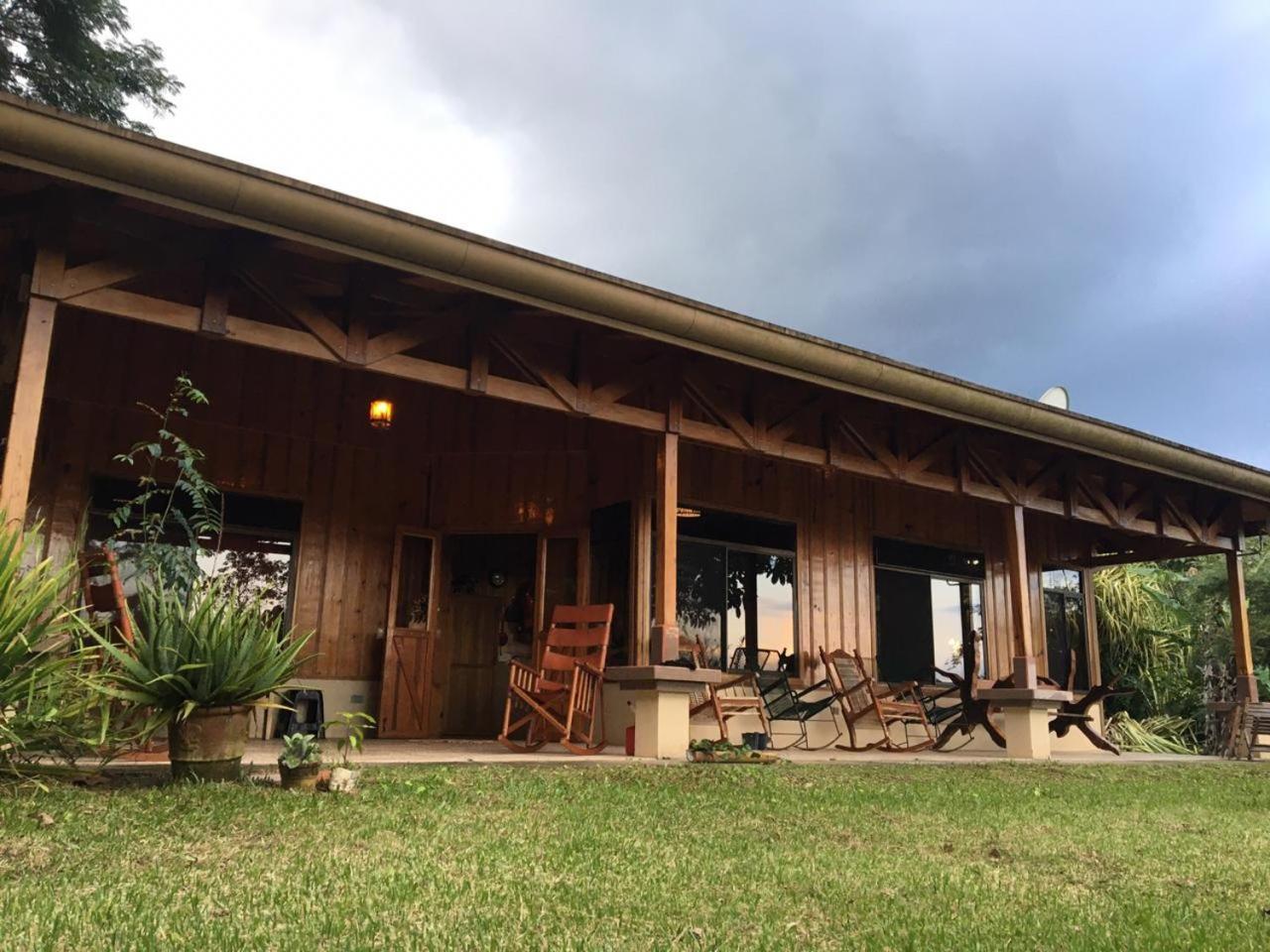 Bed and Breakfast Birds & Breakfast Costa Rica Тигра Экстерьер фото